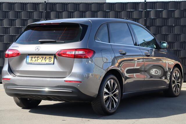 Mercedes-Benz B-KLASSE 250 e | Camera | Stoelverwarming | Apple Carplay-/Android Auto | Climate Control