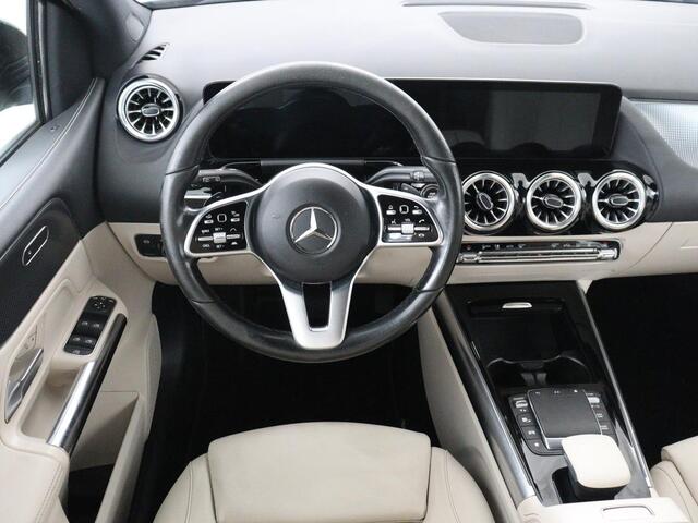 Mercedes-Benz B-KLASSE B-klasse250 e Business Solution Luxury Limited | SOH 93,0% | Leder | Stoelverwarming | Adaptive cruise | Carplay | Camera | Park assist | Sfeerverlichting | Elektrische achterlep | Trekhaak