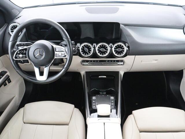 Mercedes-Benz B-KLASSE B-klasse250 e Business Solution Luxury Limited | SOH 93,0% | Leder | Stoelverwarming | Adaptive cruise | Carplay | Camera | Park assist | Sfeerverlichting | Elektrische achterlep | Trekhaak