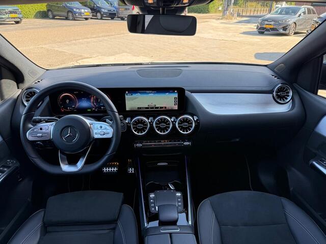 Mercedes-Benz B-KLASSE 250 e AMG Line Edition NIGHT Navi | Camera | Panorama | Sfeerverl. | Elek. Trekhaak