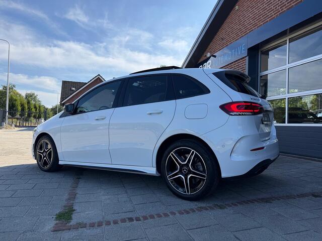 Mercedes-Benz B-KLASSE 250 e AMG Line Edition NIGHT Navi | Camera | Panorama | Sfeerverl. | Elek. Trekhaak