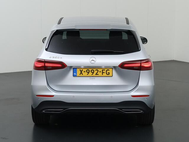 Mercedes-Benz B-KLASSE 250 e Luxury Line | Trekhaak wegklapbaar | Dodehoekassistent | Getint glas |