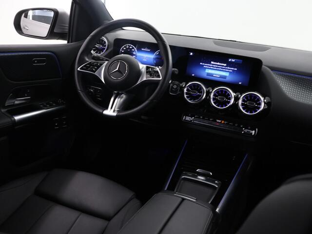 Mercedes-Benz B-KLASSE 250 e Luxury Line | Trekhaak wegklapbaar | Dodehoekassistent | Getint glas |