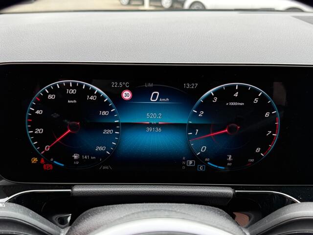 Mercedes-Benz B-KLASSE 250 4M. PREMIUM automaat