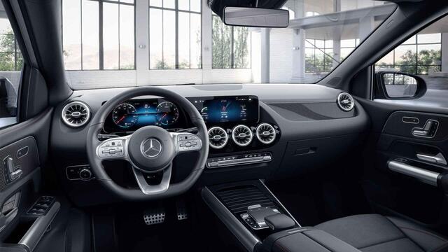 Mercedes-Benz B-KLASSE 220 Launch Edition Premium Plus | AMG | Launch | Panoramadak | Multispaaks lichtmetalen velgen | Memory |