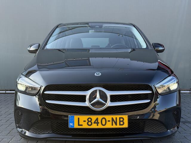 Mercedes-Benz B-KLASSE 200 Business Solution BWJ 2021 STOELVERW. | NAVI | DAB | CAMERA | LED | FLIPPERS | CLIMA |