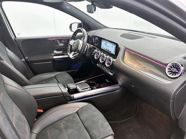 Mercedes-Benz B-KLASSE 200 Business Solution AMG | Panoramadak | Achteruitrijcamera | Nightpakket | Multibeam Koplampen | Inclusief 24 maanden MB Certified garantie voor Europa.