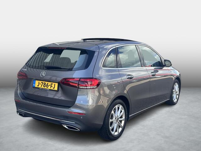 Mercedes-Benz B-KLASSE 200 | Luxury | Panoramadak | Inklapbare Spiegels