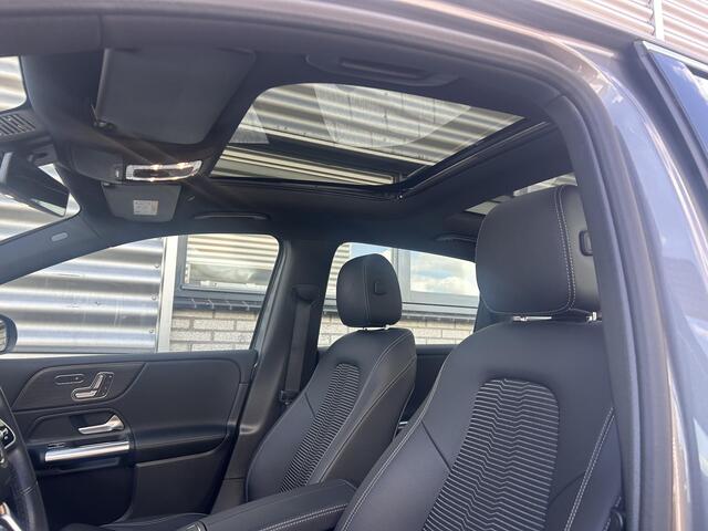 Mercedes-Benz B-KLASSE 200 | Luxury | Panoramadak | Inklapbare Spiegels
