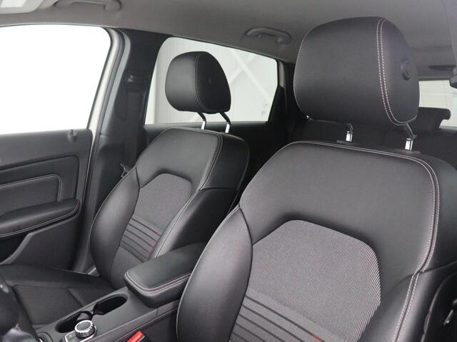Mercedes-Benz B-KLASSE 180 Ambition | Half leder | Cruise control | Navigatie | Bluetooth | Airco | Camera | Park assist | Trekhaak