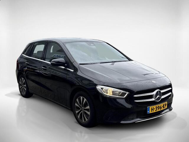 Mercedes-Benz B-KLASSE 200 Business Solution | Navigatie | Achteruitrijcamera | Elektrische kofferklep |