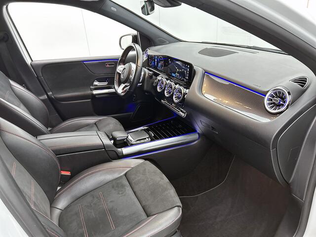 Mercedes-Benz B-KLASSE 180 Business Solution AMG | AMG-line interieur | AMG- Line Exterieur | Achteruitrijcamera | Stoelverwarming | Sfeerverlichting| MULTIBEAM LED | 24 Maanden Mercedes-Benz Certified Garantie.