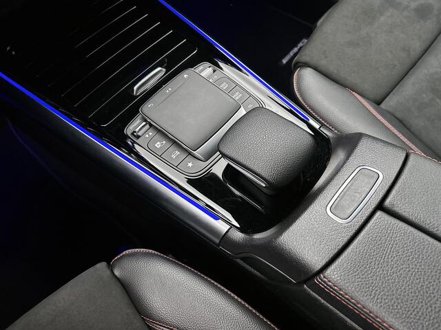 Mercedes-Benz B-KLASSE 180 Business Solution AMG | AMG-line interieur | AMG- Line Exterieur | Achteruitrijcamera | Stoelverwarming | Sfeerverlichting| MULTIBEAM LED | 24 Maanden Mercedes-Benz Certified Garantie.