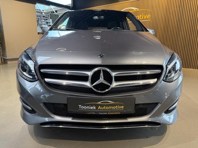 Mercedes-Benz B-KLASSE 180 Ambition | automaat | leder | navigatie origineel Nederlandse auto