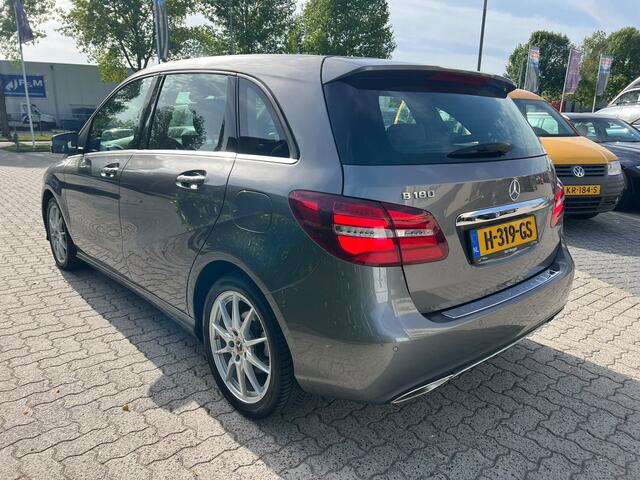 Mercedes-Benz B-KLASSE 180 Prestige trekhaak, camera, xenon, leer, navi, cruise