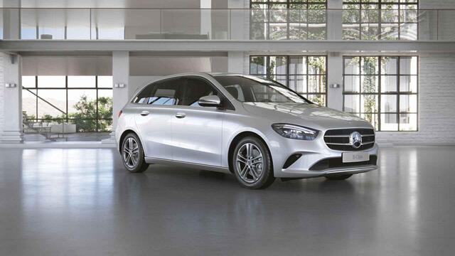 Mercedes-Benz B-KLASSE 220 Launch Edition Premium | 190Pk | Trekhaak 1600kg geremd | Augmented Reality | Sfeerverlichting | Achteruitrijcamera | Apple-/Android Carplay | Stoelverwarming | Elektrische achterklep |