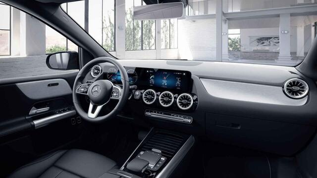 Mercedes-Benz B-KLASSE 250 e Premium Plus | Night | Panoramadak | Sfeerverlichting | Stoelverwarming | Keyless | Speedtronic | Dodehoek assistent | Apple Carplay |