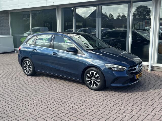 Mercedes-Benz B-KLASSE 180 Bus. Solution Automaat, Panodak, 1e eigenaar NL auto!!!!