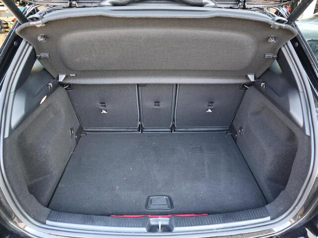 Mercedes-Benz B-KLASSE 250 e Business Solution Luxury Line l Trekhaak l Stoelverwarming l Achteruitrij camera