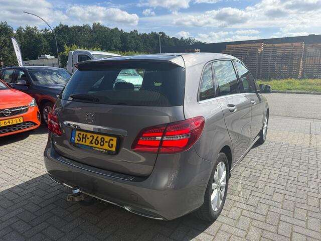 Mercedes-Benz B-KLASSE 180 Ambition | 1E EIGENAAR | 3/6/12MND GARANTIE | NAVI | LED | AICRO | CRUISE | TREKHAAK |