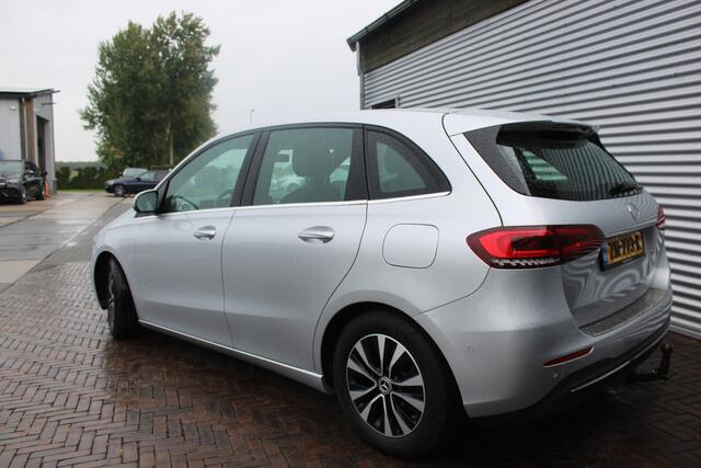 Mercedes-Benz B-KLASSE 180 Business Solution