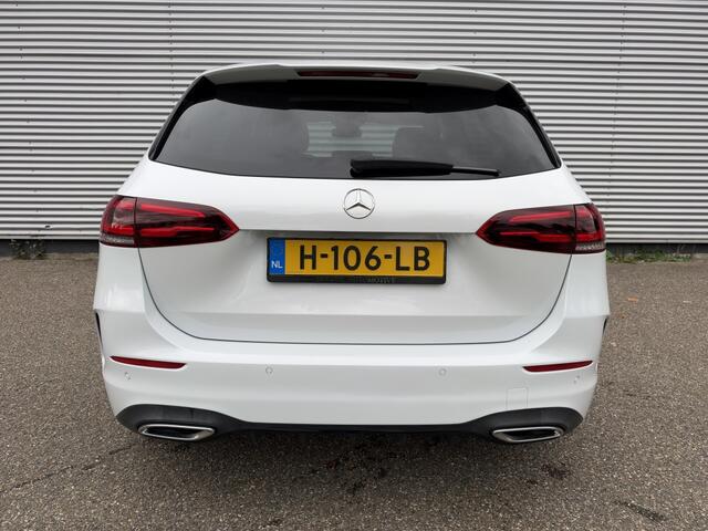 Mercedes-Benz B-KLASSE 180 Bus. Sol. AMG NAP Pano Night Camera Cruise Carplay Dealer OH