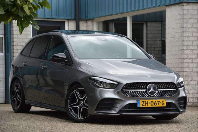 Mercedes-Benz B-KLASSE 180 Business Solution AMG LED | NIGHT PAKKET | PDC | PANORAMADAK | STOELVERW | ENZ