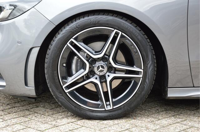 Mercedes-Benz B-KLASSE 180 Business Solution AMG LED | NIGHT PAKKET | PDC | PANORAMADAK | STOELVERW | ENZ