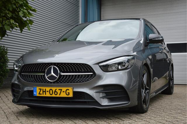 Mercedes-Benz B-KLASSE 180 Business Solution AMG LED | NIGHT PAKKET | PDC | PANORAMADAK | STOELVERW | ENZ