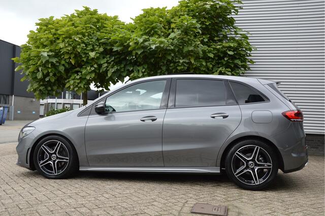 Mercedes-Benz B-KLASSE 180 Business Solution AMG LED | NIGHT PAKKET | PDC | PANORAMADAK | STOELVERW | ENZ