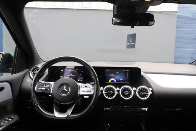 Mercedes-Benz B-KLASSE 250 e Business Solution Luxury Limited | AMG Line | Lichtmetaal | Navigatie | Stoelverwarming