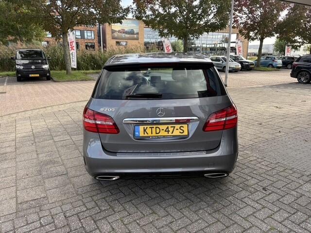 Mercedes-Benz B-KLASSE 200 Prestige | Navi Camera | Cruise | 32.675 km Dealeronderhouden