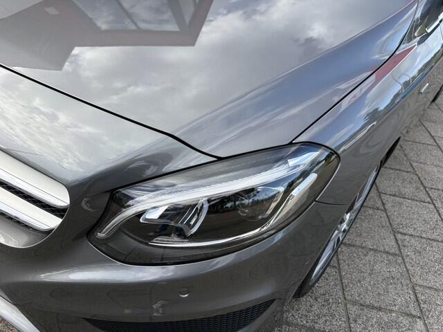 Mercedes-Benz B-KLASSE 200 Prestige | Navi Camera | Cruise | 32.675 km Dealeronderhouden
