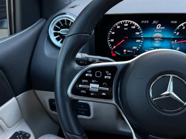 Mercedes-Benz B-KLASSE 180 Luxury Line - leer - adaptive cruise - stoelverwarming