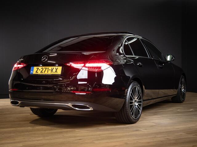 Mercedes-Benz C-KLASSE 180 AMG Line Panorama dak