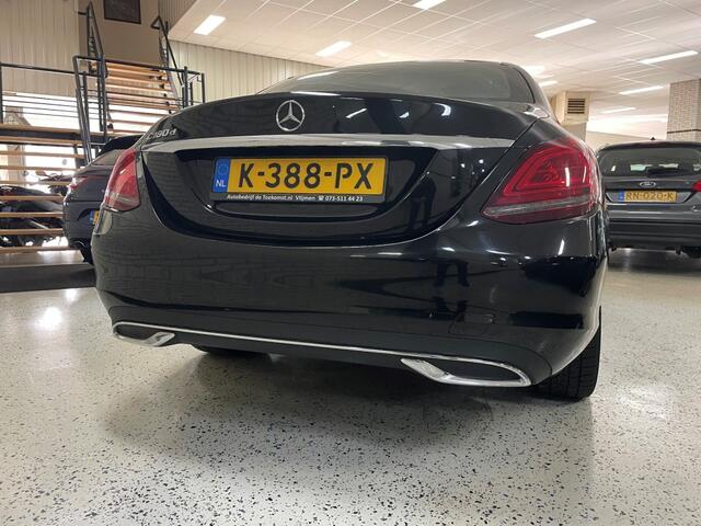 Mercedes-Benz C-KLASSE 180 CDI Automaat Sport Navigatie ECC Airco PDC Camera LED
