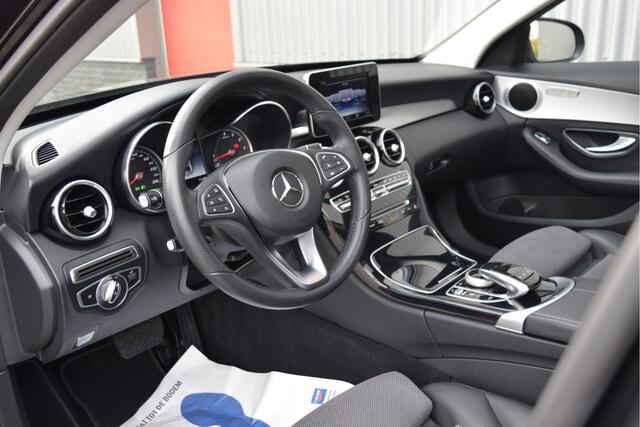 Mercedes-Benz C-KLASSE 250 Premium 211pk, Schuif/kanteldak, Stoelverwarming, Camera, Elek. trekhaak