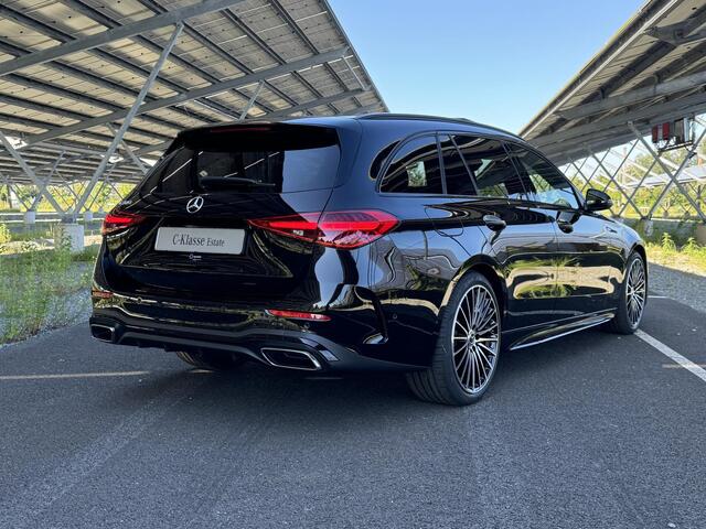 Mercedes-Benz C-KLASSE 180 AMG Line | Panoramadak | Massage stoelen | Stoelverwarming/ventilatie | Sfeerverlichting | Parkeercamera | Parfumering |