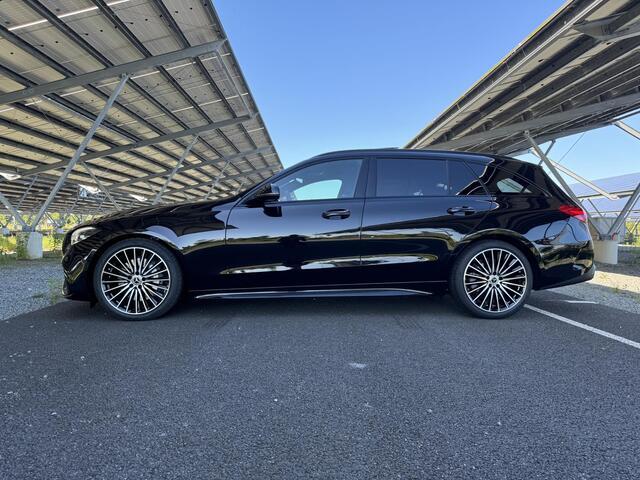 Mercedes-Benz C-KLASSE 180 AMG Line | Panoramadak | Massage stoelen | Stoelverwarming/ventilatie | Sfeerverlichting | Parkeercamera | Parfumering |