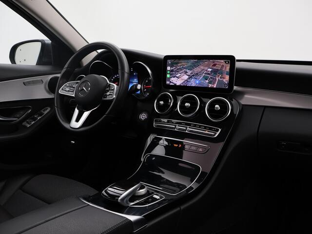 Mercedes-Benz C-KLASSE 180 AUT9 + SCHUIFDAK / SFEERVERLICHTING / APPLE CARPLAY / STOELVERWARMING