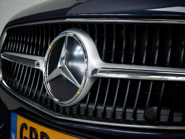 Mercedes-Benz C-KLASSE Estate 180 Luxury Line Panorama dak | Trekhaak