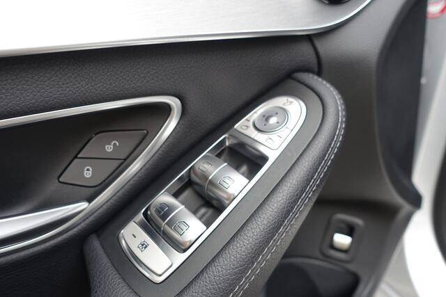 Mercedes-Benz C-KLASSE Estate 180 Premium l Navi l Camera l Electrische Klep l Origineel Nederlands