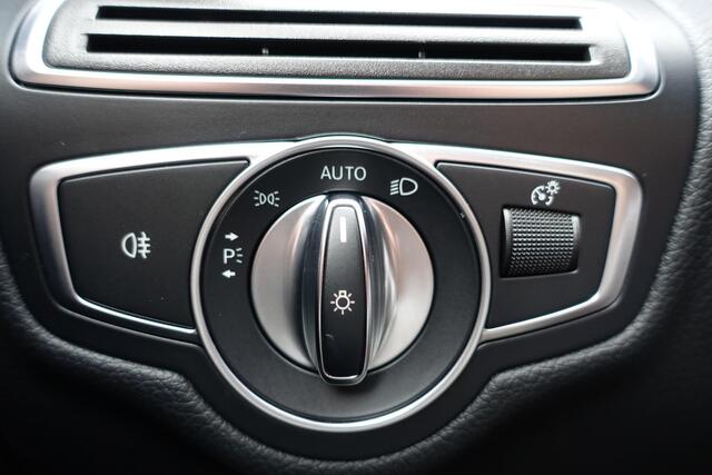 Mercedes-Benz C-KLASSE Estate 180 Premium l Navi l Camera l Electrische Klep l Origineel Nederlands