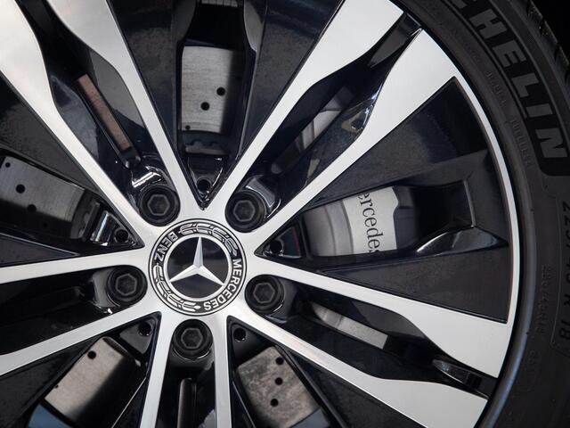 Mercedes-Benz C-KLASSE 300 e Luxury Line Panorama dak