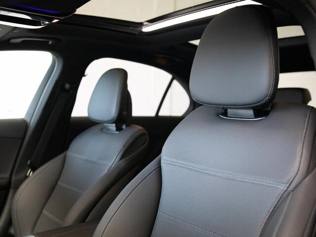 Mercedes-Benz C-KLASSE 300 e Luxury Line Panorama dak