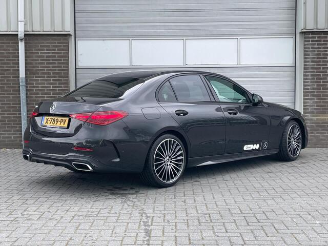 Mercedes-Benz C-KLASSE 180 AMG Line | Night Pakket | Apple CarPlay | Android Auto | Sfeerverlichting | Stoelverwarming | Achteruitrijcamera | Elektrisch Inklapbare Buitenspiegels