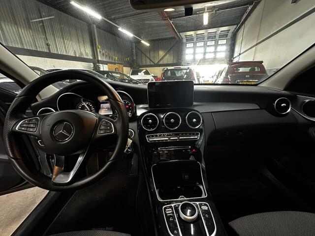 Mercedes-Benz C-KLASSE 180 Lease Edition