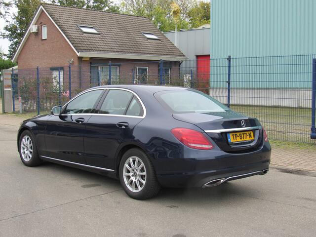 Mercedes-Benz C-KLASSE 180 Business Solution