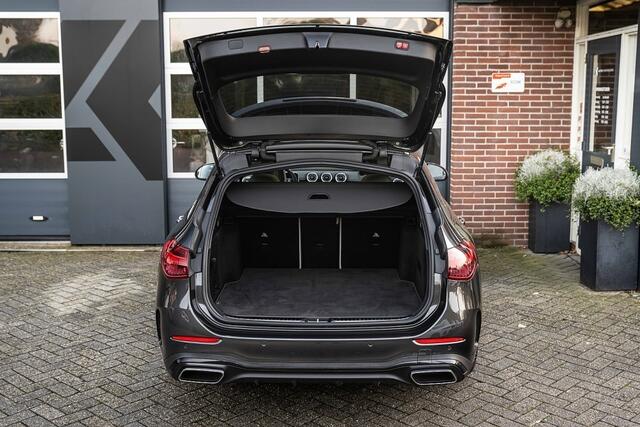 Mercedes-Benz C-KLASSE 180 AMG Line | Panorama | Night Edition | Memory | 360 | Leder | NL-auto |