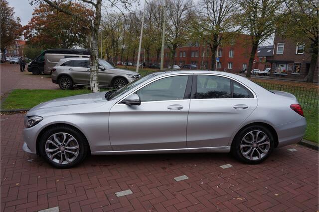 Mercedes-Benz C-KLASSE 350 e Lease Edition Plus MEEST LUXE UIVOERING 211 PK 2E EIGENAAR NED AUTO